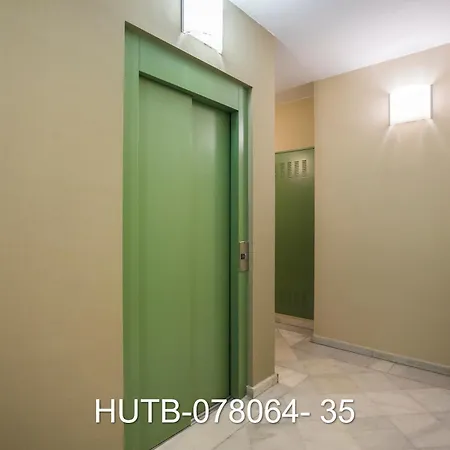 Apartament Palau De La Musica 4 *